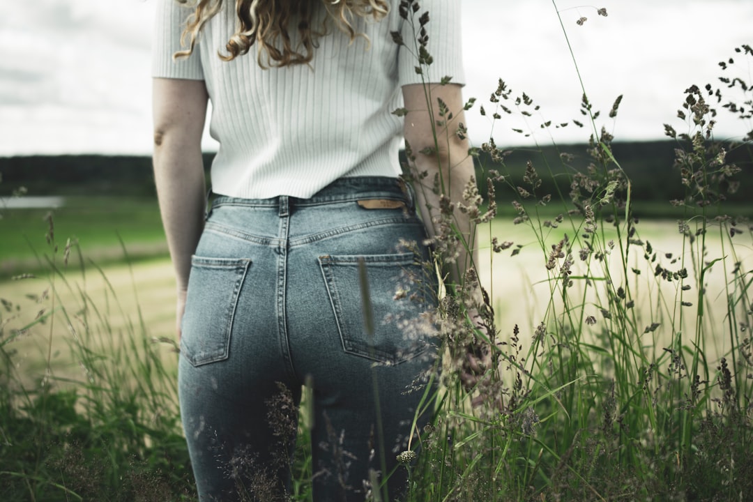 High waisted outfit for active days