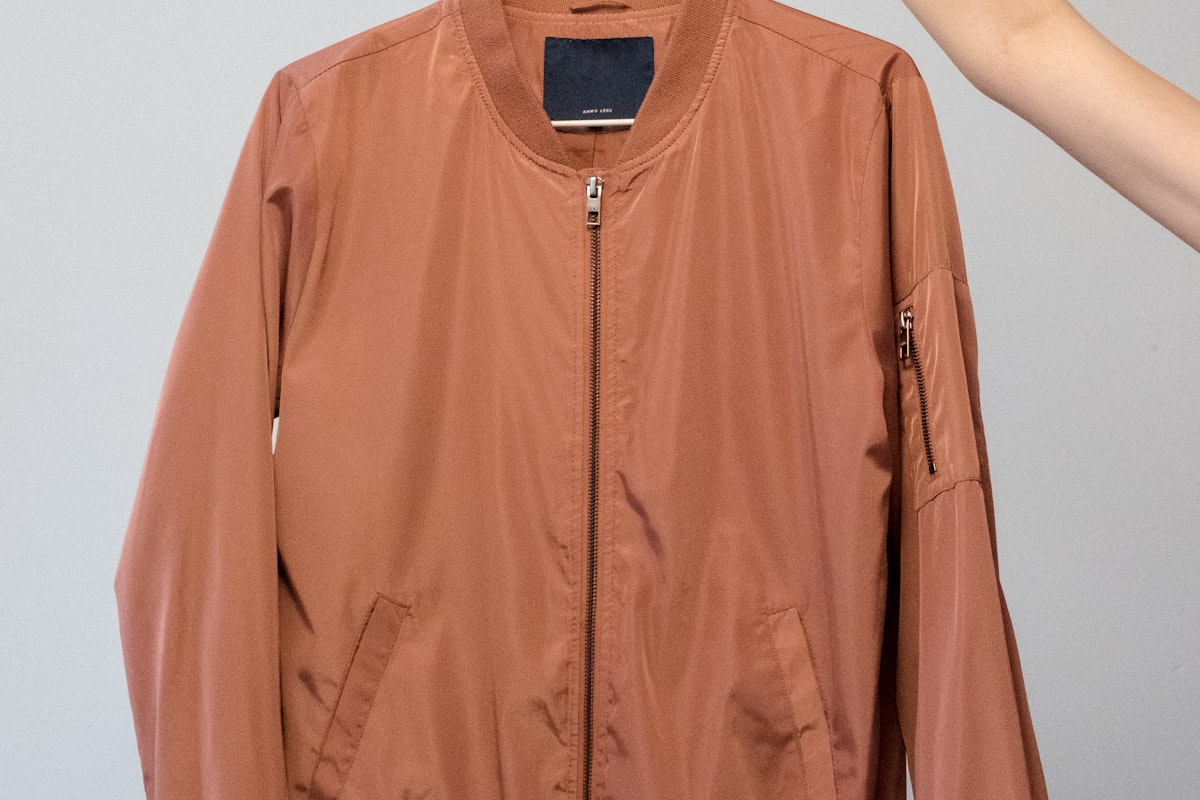 Structured blazer styling for boxy body shape