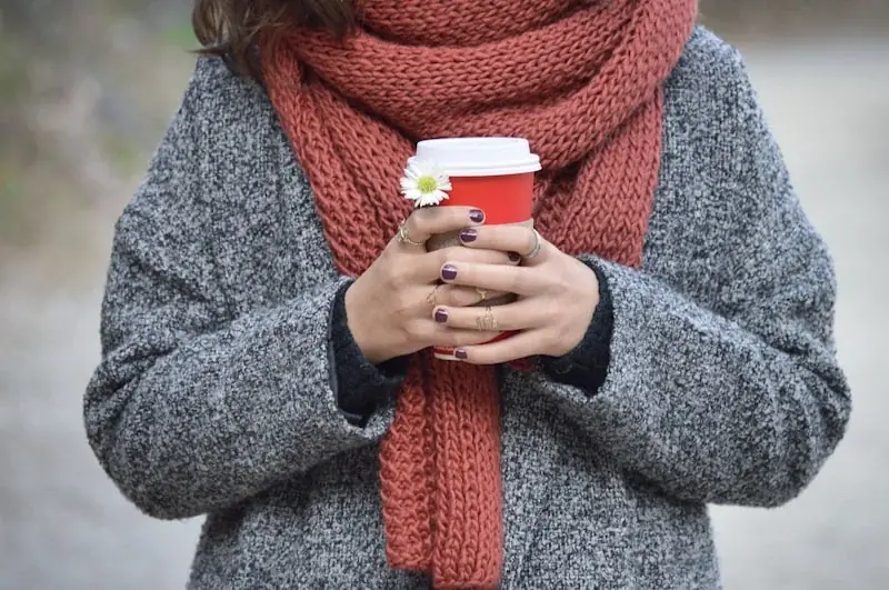Women's wool scarf