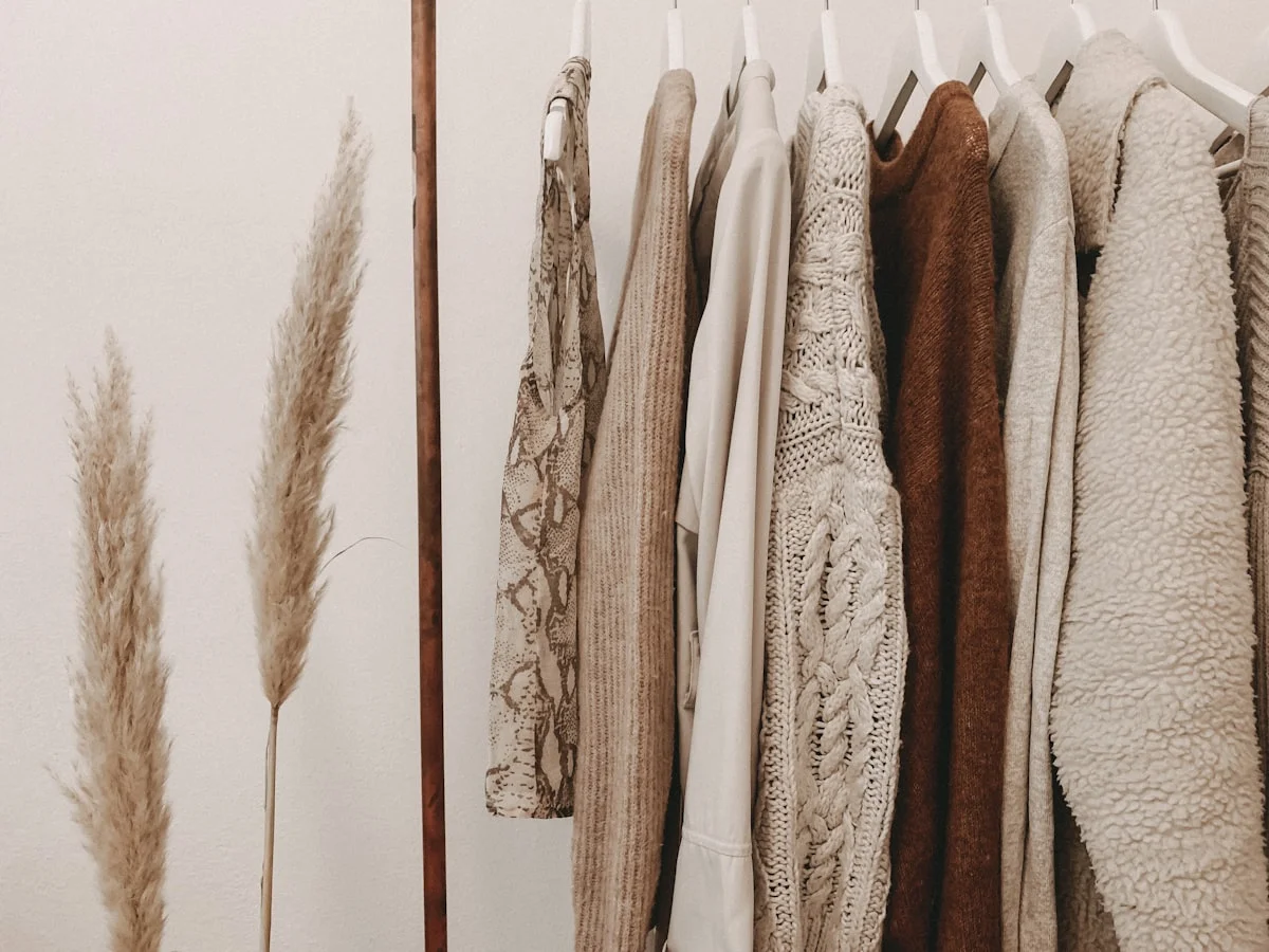 Muted earth-tone outfit reflecting the warm, low-chroma Soft Autumn color palette